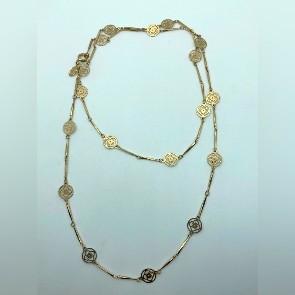 Vtg 70s Avon Gold Tone Floral Flower Lace Accent Chain Necklace Approx 37”